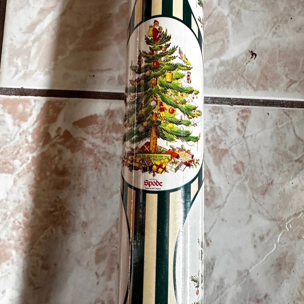C.R. Gibson Spode Christmas Tree Jumbo Gift Wrap Roll 30x150 Premium Heavyweight